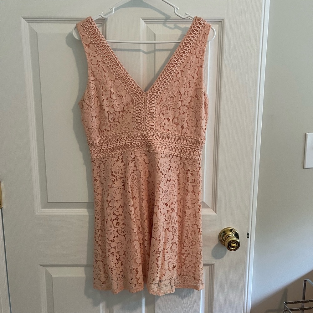 Francesca's Collections Peach Lace Dress